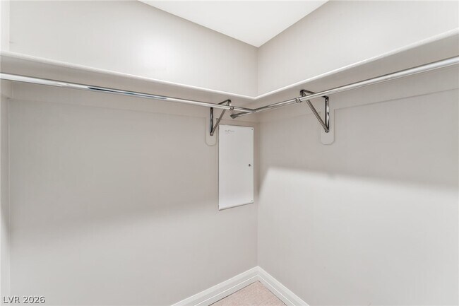 Building Photo - 150 S Las Vegas Blvd