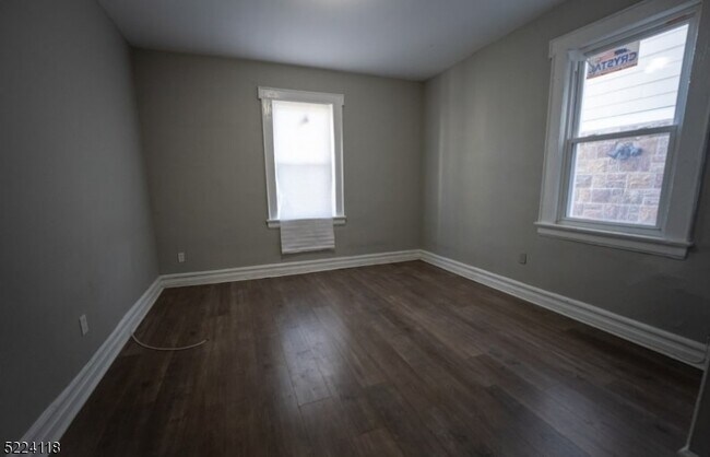 Building Photo - 226 Fairmount Ave