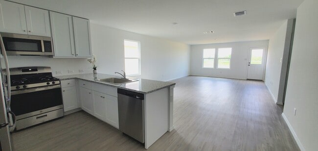 Building Photo - 2456 Vesper Bnd