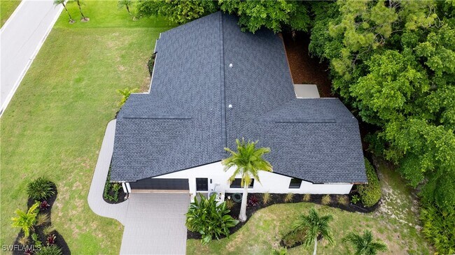 Building Photo - 1911 Princess Ct