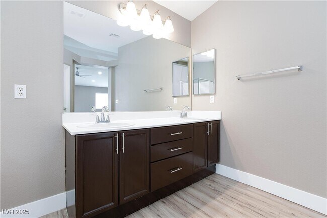 Building Photo - 6813 Baby Jade Ct
