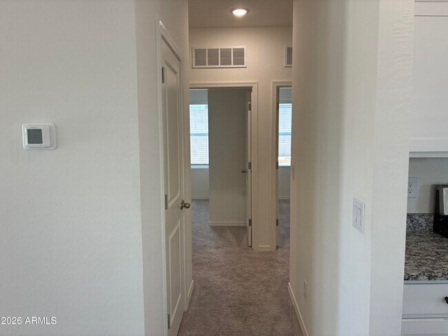 Building Photo - 20109 W Palo Verde Dr