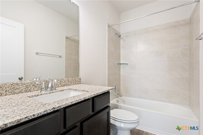 Building Photo - 2823 Fox River Dr