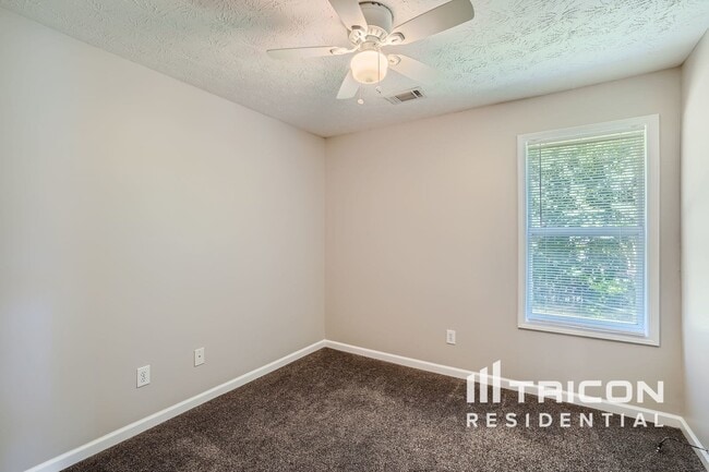 Building Photo - 509 Towler Shoals View