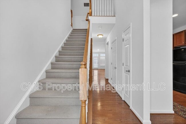 Building Photo - 3 Weber Ave