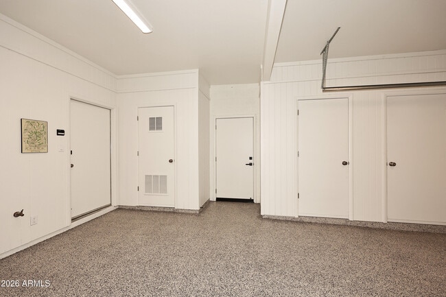 Building Photo - 1725 Staghorn Ln