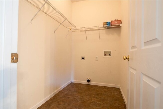 Building Photo - 3733 Roxtree Trace Dr NE