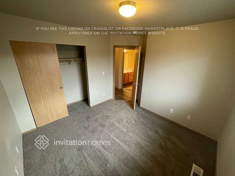 Building Photo - 16026 89th Ave E