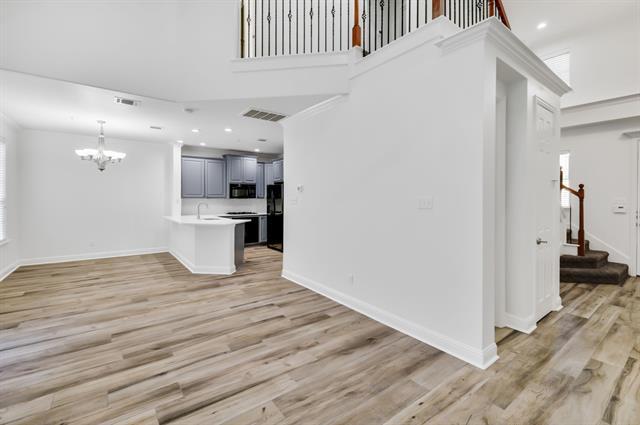 Building Photo - 2540 Corbeau Dr