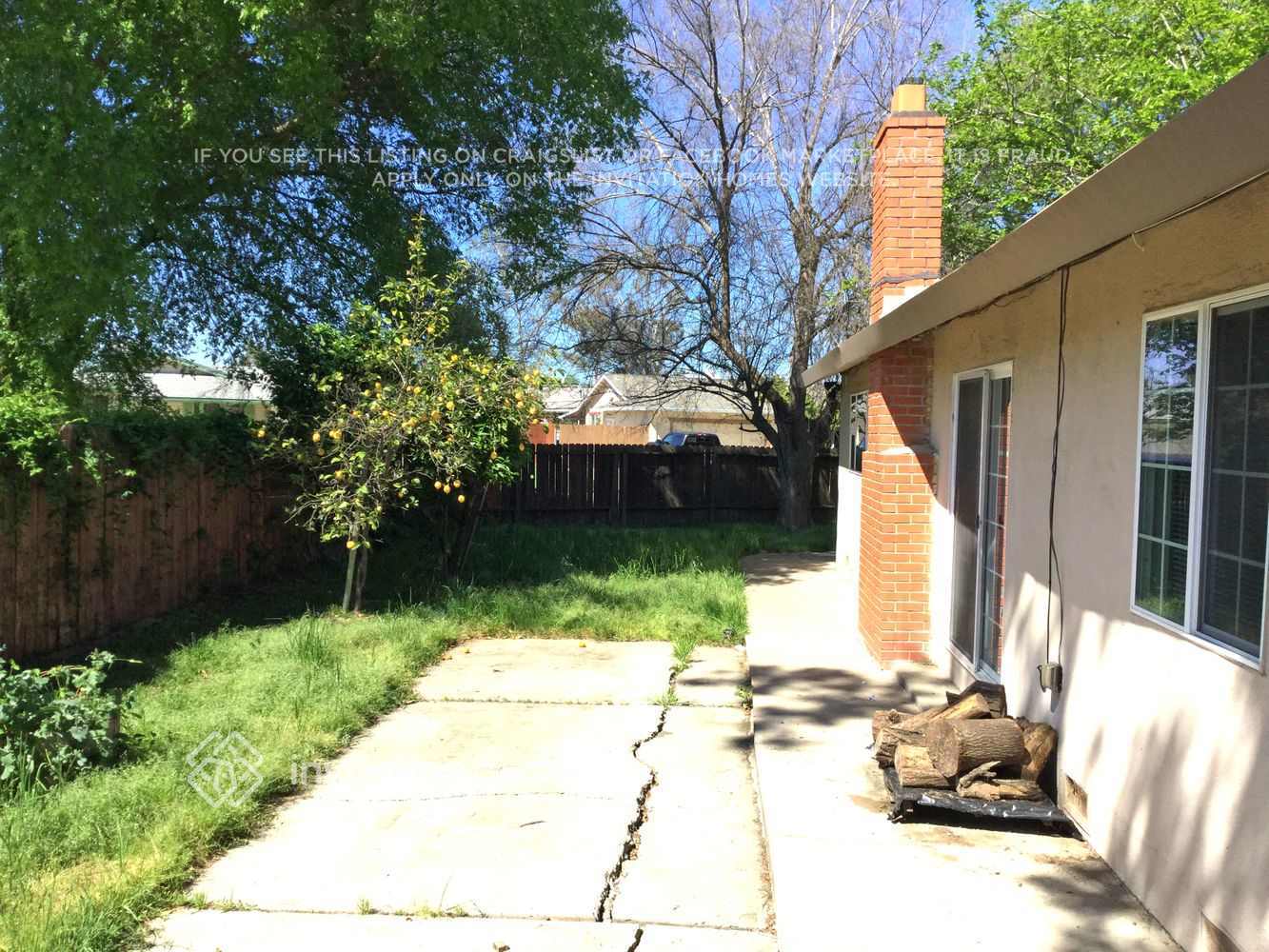 Building Photo - 3457 Jola Cir