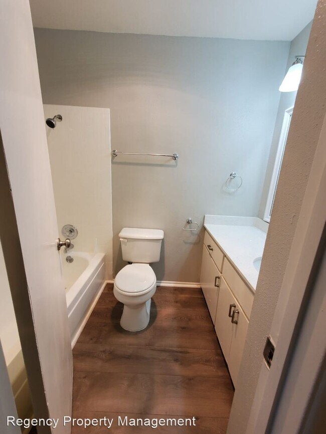 Building Photo - 14500 Roadrunner Way