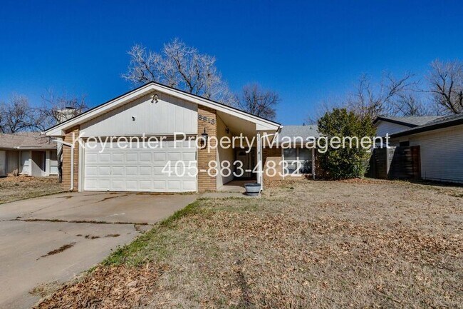 Building Photo - 6913 Fawn Canyon Dr