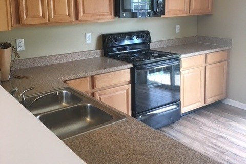 kitchen - 9763 Rolling Plain Dr