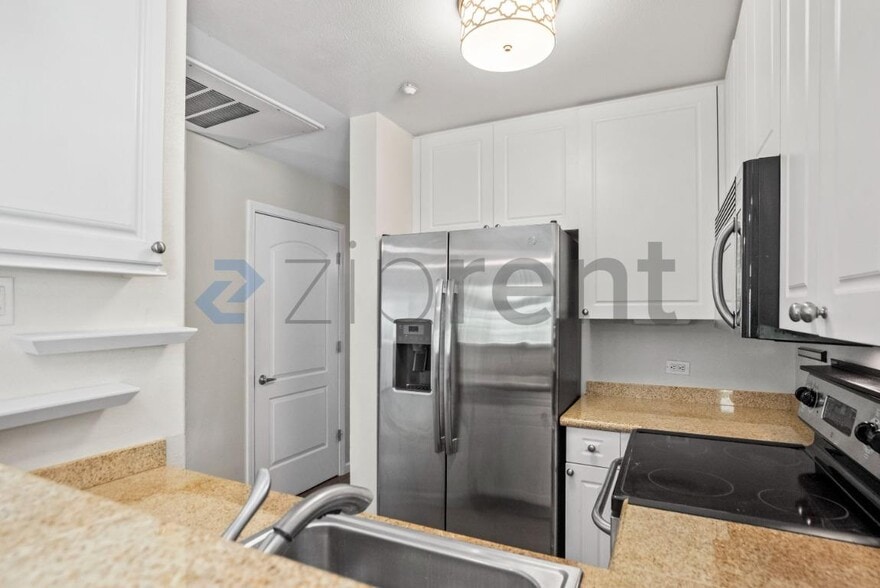 Building Photo - Unit 164