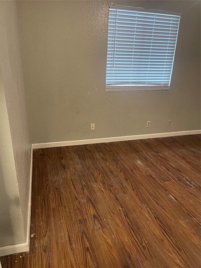 Building Photo - 2200 Tabor Ct