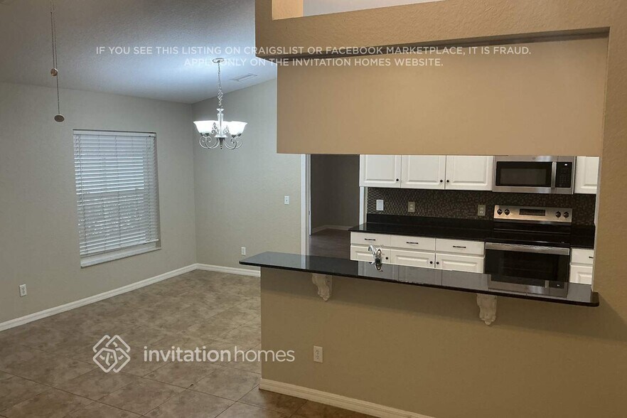 Building Photo - 9611 Wydella St