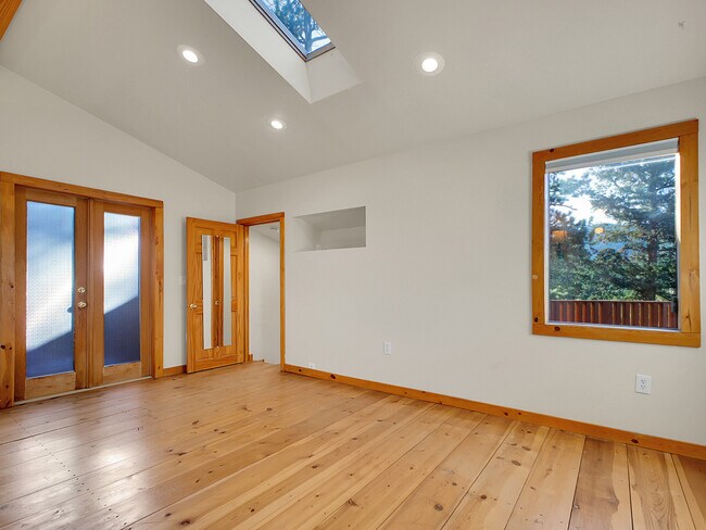Building Photo - 30100 Fir Dr