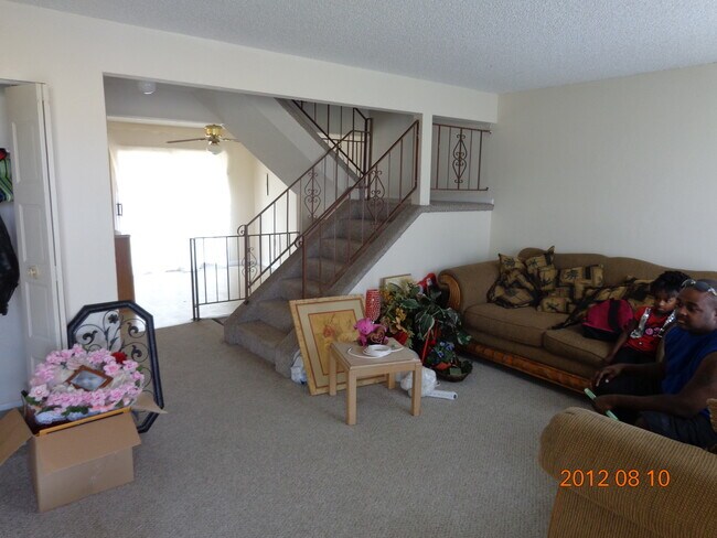 Building Photo - 16484 E 14th Pl