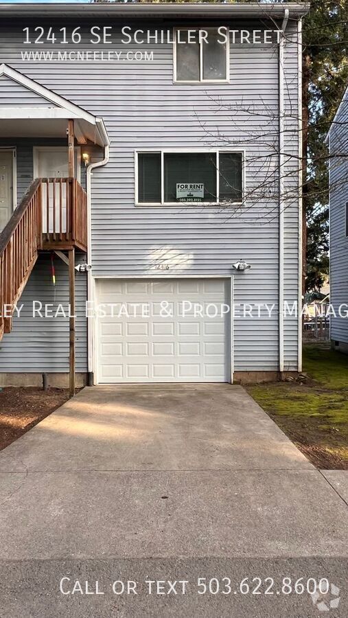 Building Photo - Beautiful 2 Bedroom Home On Private Street