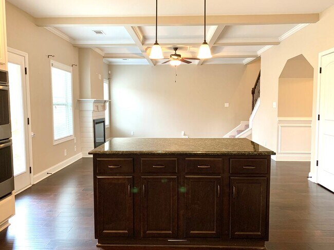 Building Photo - 117 Blue Hole Rd