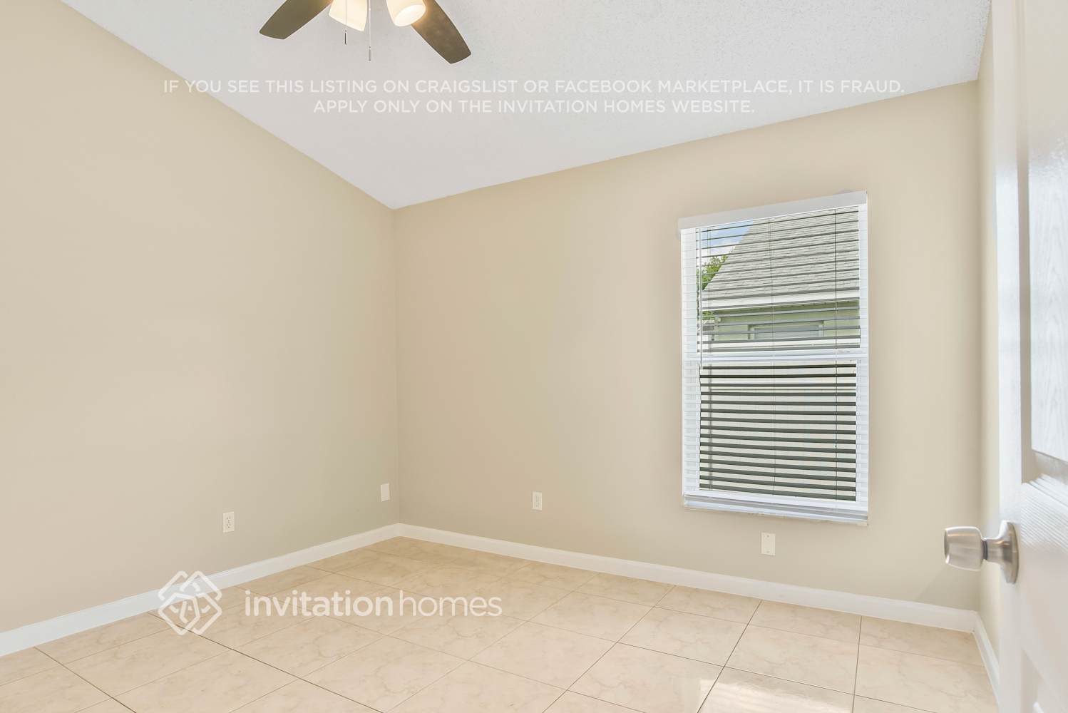 Building Photo - 6558 Cherry Grove Cir