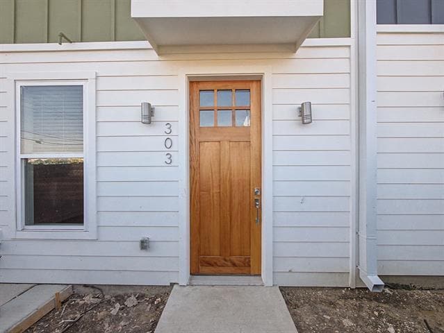 Building Photo - 2925 Spruce Valley Ln