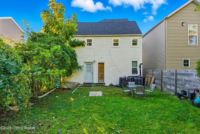 Building Photo - 1273 S Preston St
