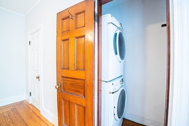 Building Photo - 18 Whittier St