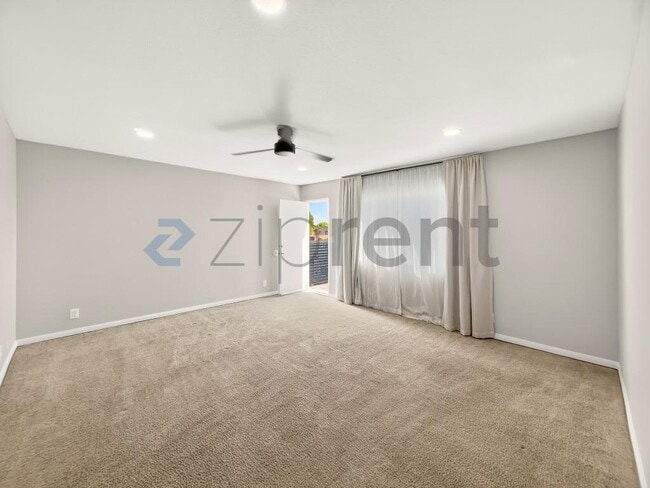 Building Photo - 13626 Cerise Ave