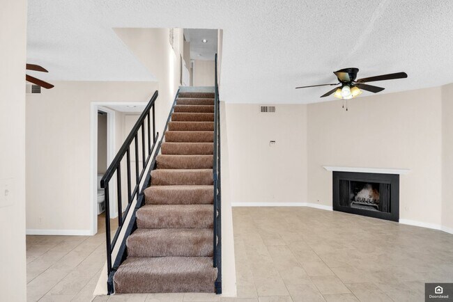 Building Photo - 18411 Hatteras St