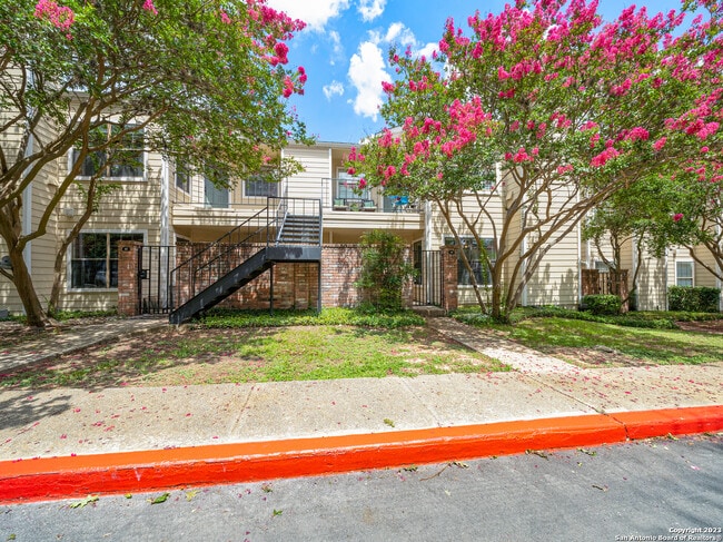 Building Photo - 11610 Vance Jackson Rd