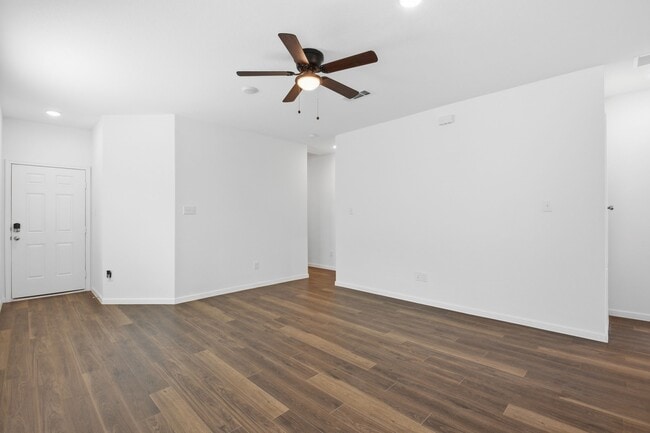 Building Photo - 24721 Cherry Log Ln