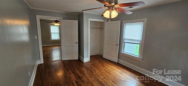 Building Photo - 168 Goodman Rd