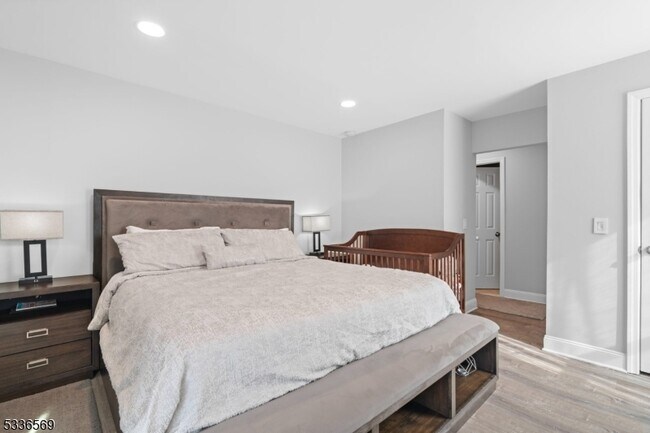 Building Photo - 3001 Revere Ct
