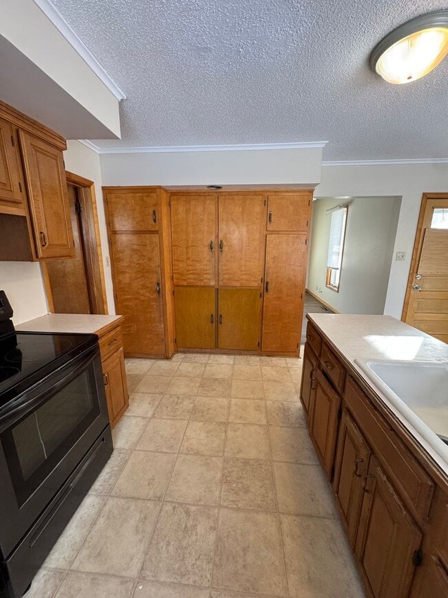 Building Photo - 1332 4th Ave N