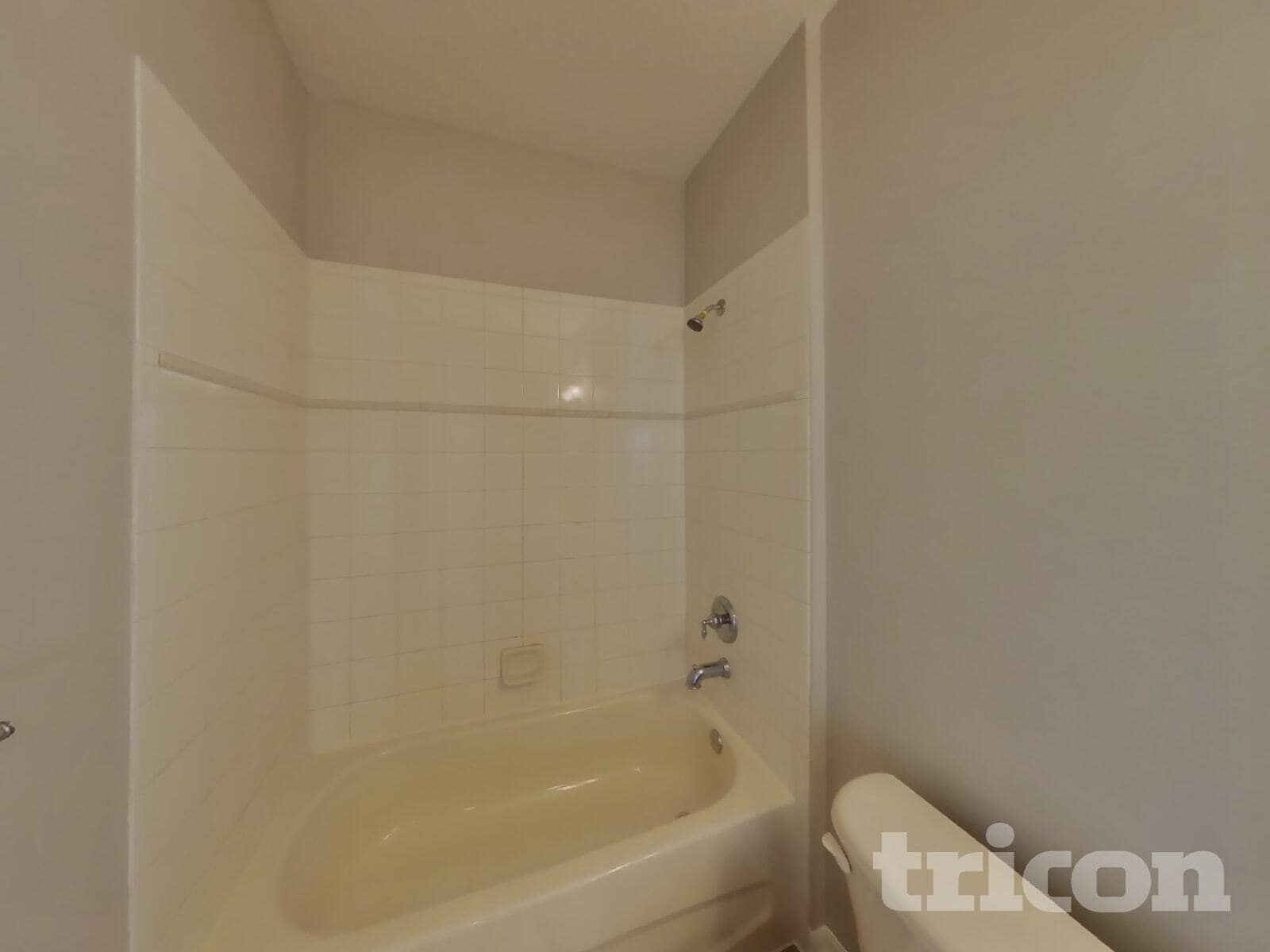 Building Photo - 12423 Ridgedale Dr