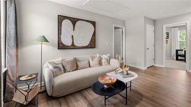 Building Photo - 114 Red Maple Wy