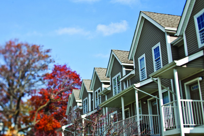 Building Photo - Markham Gardens