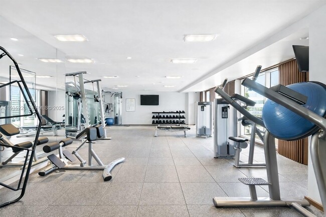 Building Photo - 325 S Biscayne Blvd