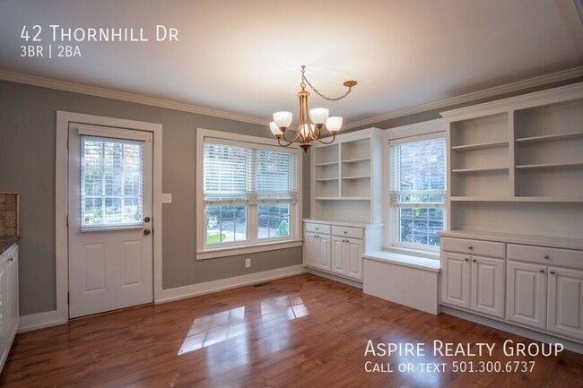 Building Photo - 42 Thornhill Dr