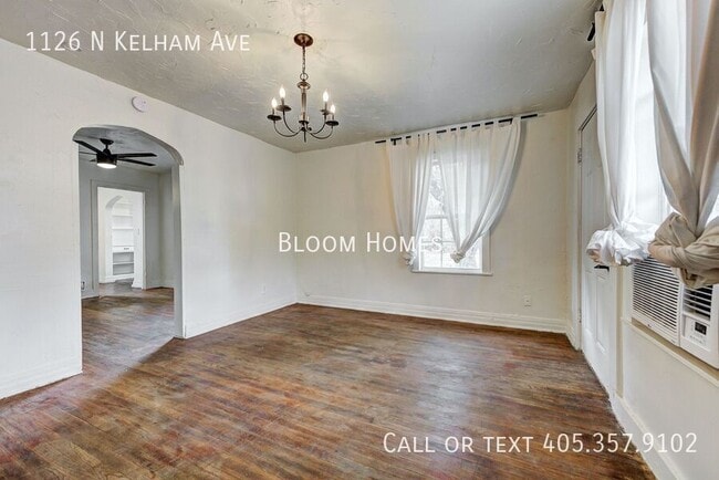Building Photo - 1126 N Kelham Ave