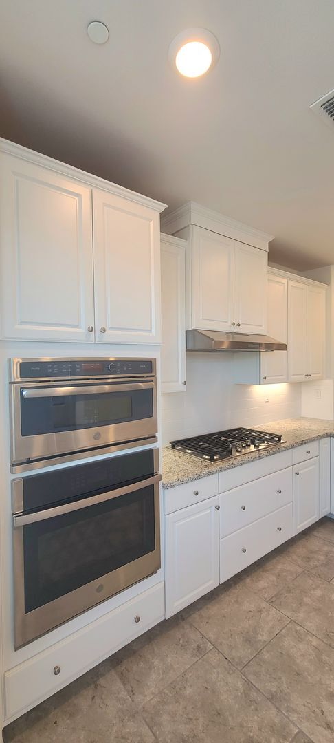 Building Photo - Beautiful Single Story Home in 55 + Community!