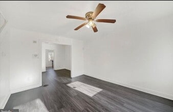 Building Photo - Spacious 2 bedroom in Chester!
