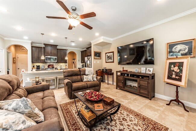 Building Photo - 403 Marina View Dr