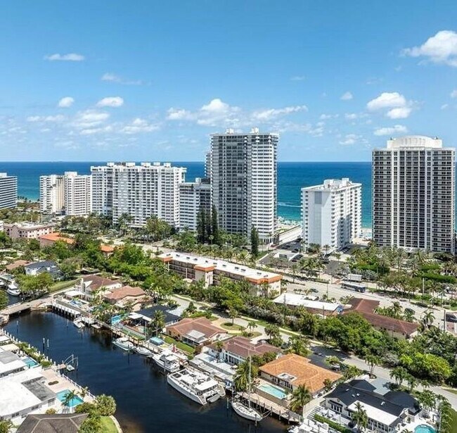 Building Photo - 4280 Galt Ocean Dr