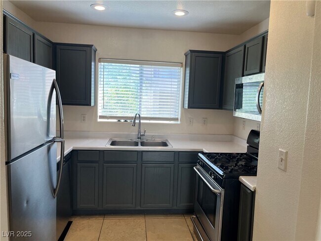 Building Photo - 4061 Asante Cove St