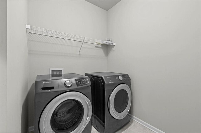 Building Photo - 4139 Butler Dr
