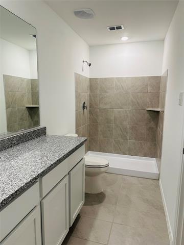 Building Photo - 1549 Vattier St