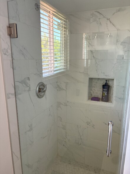 Building Photo - 6418 Garber Ave