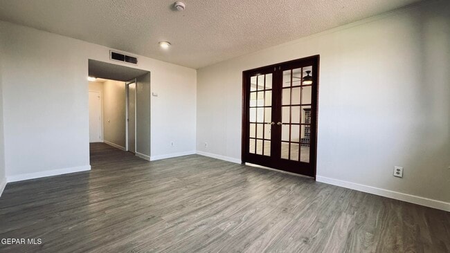 Building Photo - 147 Belvidere St